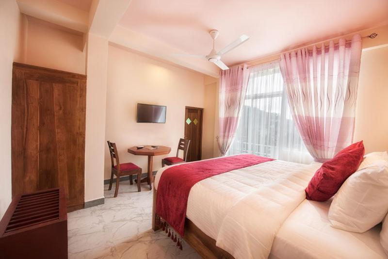 Sobaya Hotel Κάντι Εξωτερικό φωτογραφία