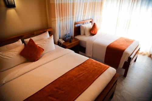Sobaya Hotel Κάντι Εξωτερικό φωτογραφία